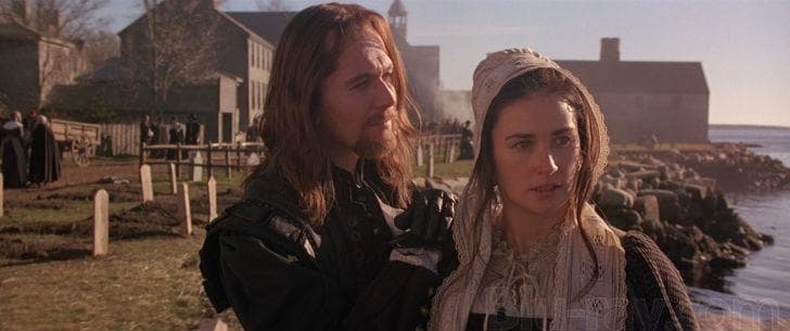 Алая буква герои. Деми мур алая буква. Деми мур алая буква 1995. Деми мур алая буква 1995. Гари олдман алая буква.