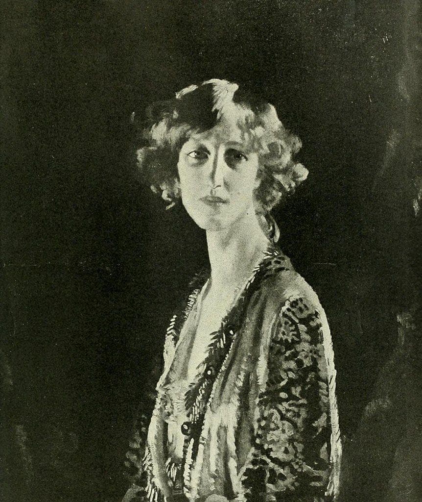 Helena Bonham Carter's Grandmother Was On An SS 'Most-Wanted' List