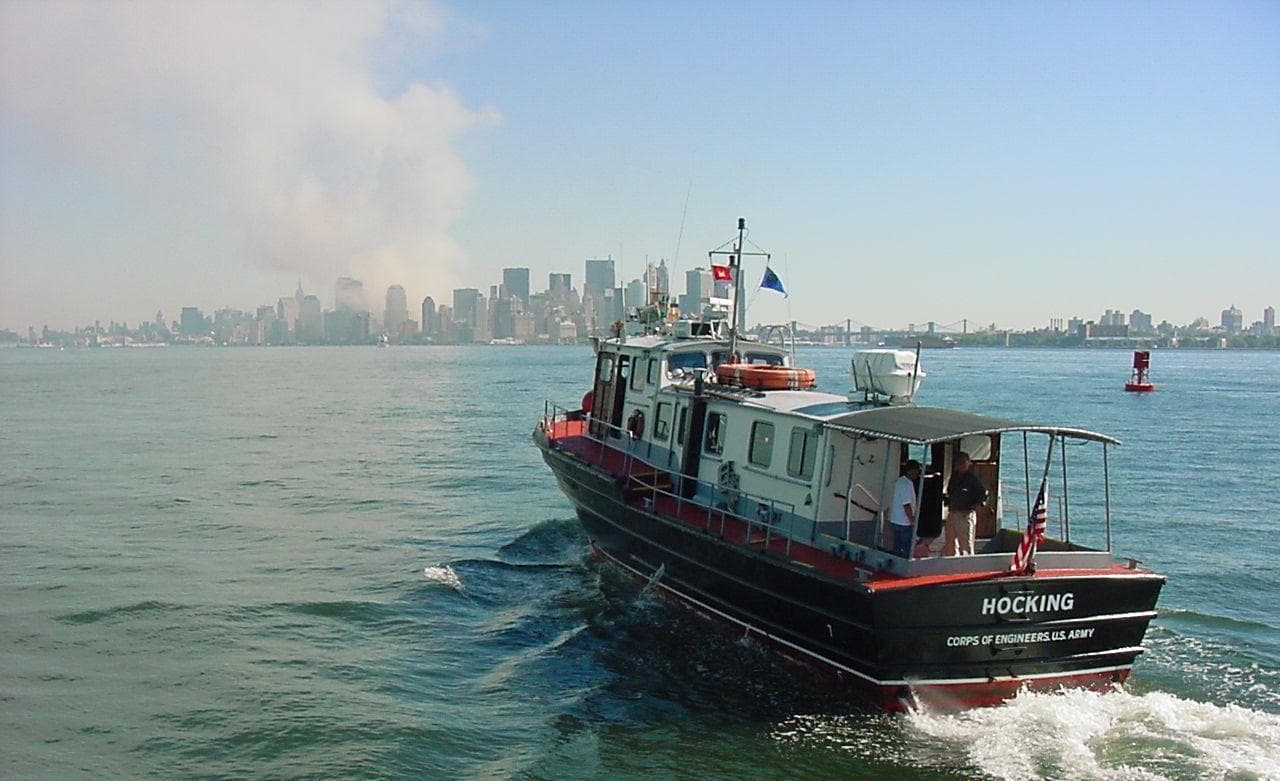 12 Historically Heart-Tugging Moments That Restore Our Faith In Humanity