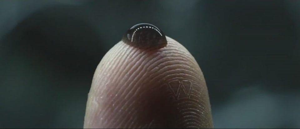 20 Small Yet Sinister Details Fans Noticed About Sci-Fi Villains