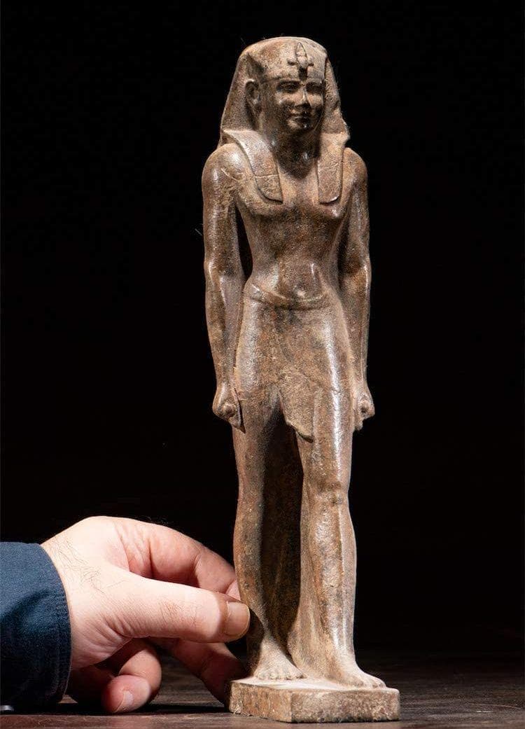 16 Ancient Egyptian Replicas That We Can't Wait To Show Off