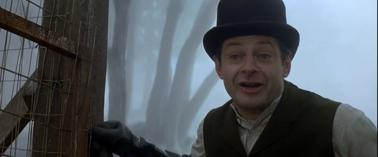 Andy Serkis Preforms A Trick That Later Fools Gollum