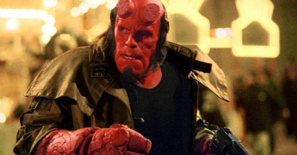 Small Details That Fans Noticed In Superhero Movies (That Aren't Marvel ...
