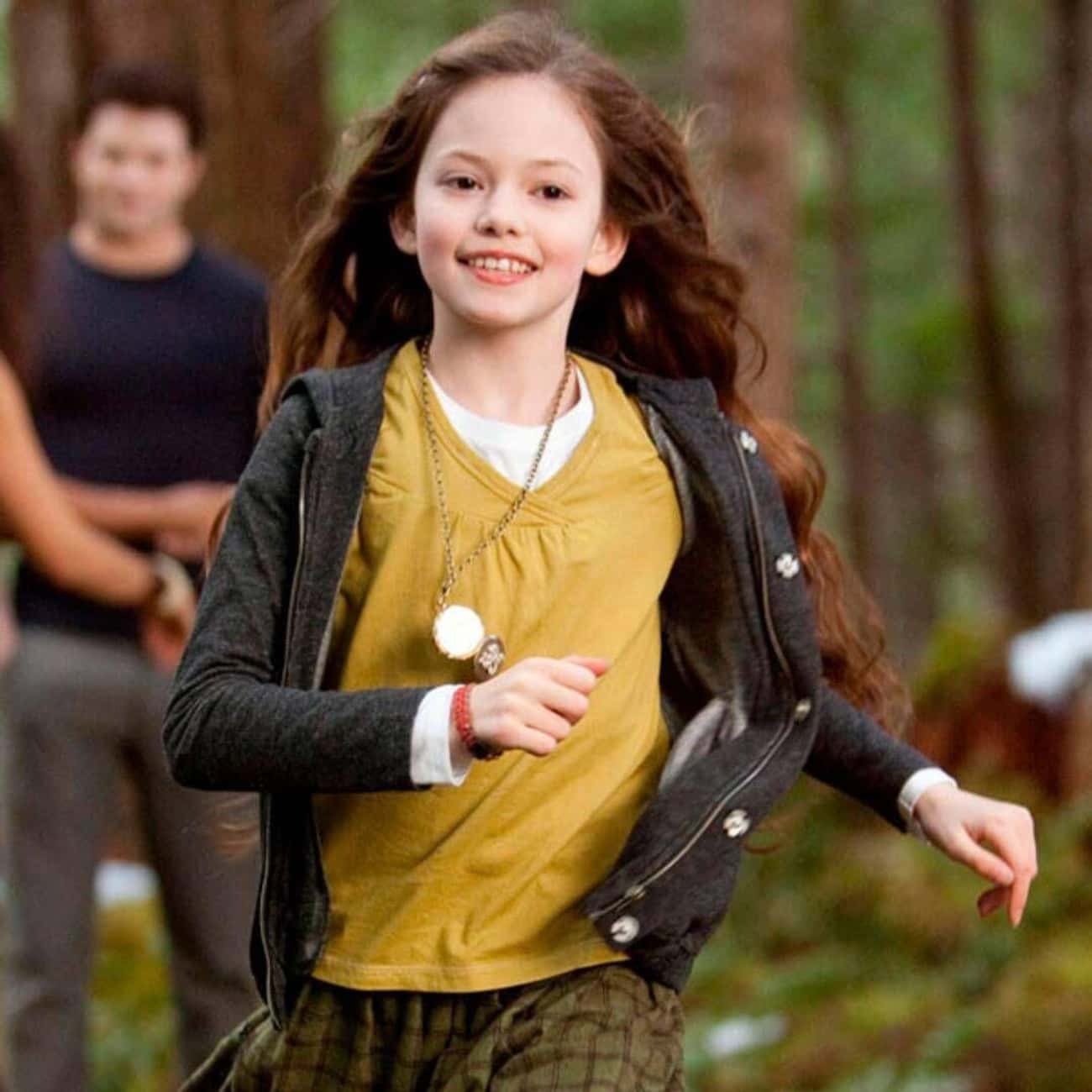 Being A Half Vampire Means Renesmee Won't Have The Same Capabilities As Her Family