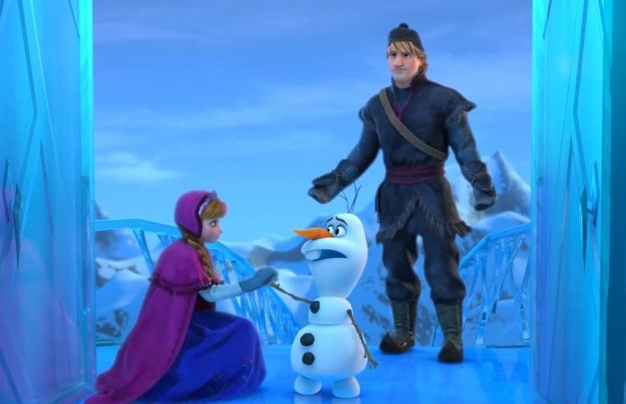 Small Details From The 'Frozen' Movies That Demand A Rewatch