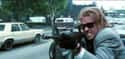Proper Reload Technique In 'Heat' on Random Small But Accurate Weapons Details Fans Noticed In Action Movies
