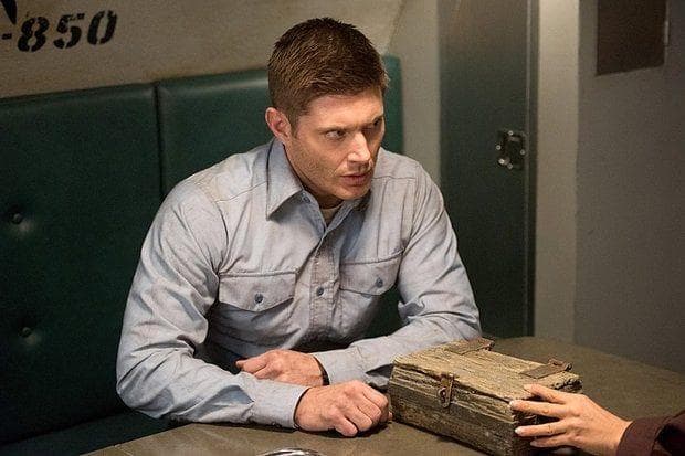 1943: Dean Retrieves The Hand Of God From The Doomed USS 'Bluefin'