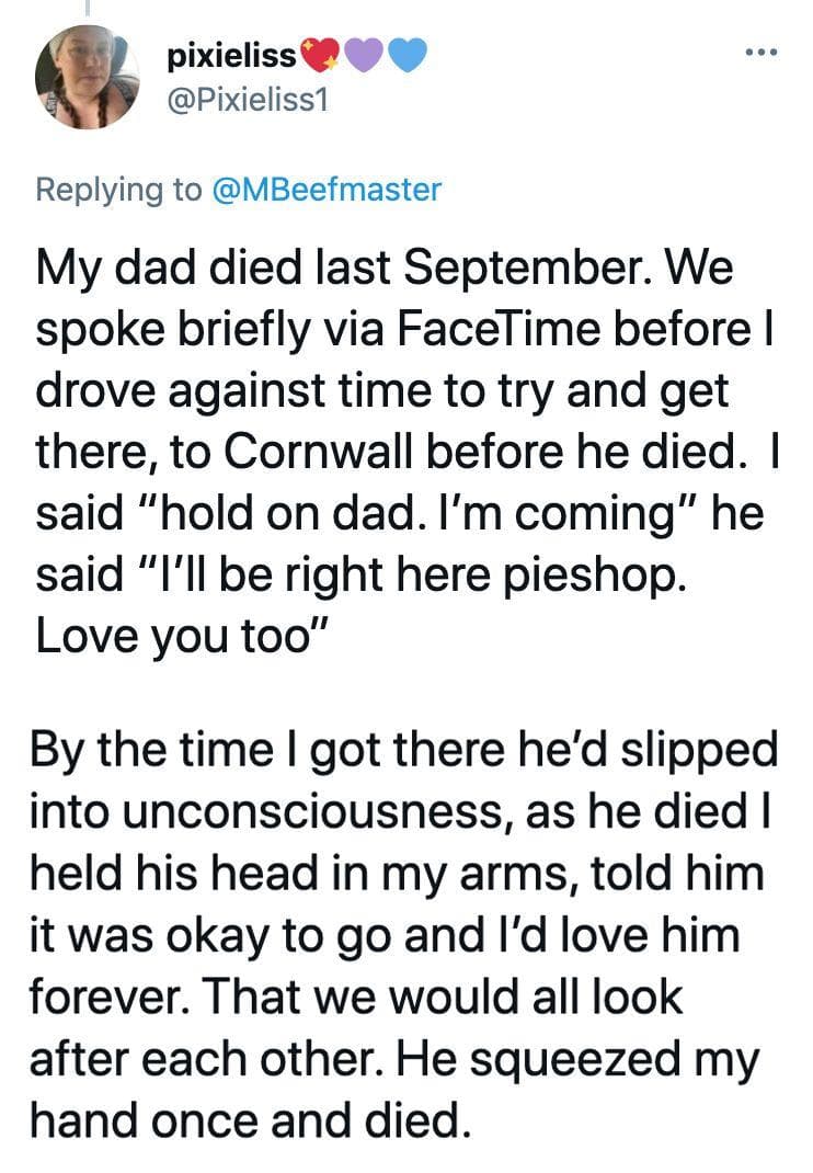 15 People Share Heartfelt Moments With Their Passed Loved Ones