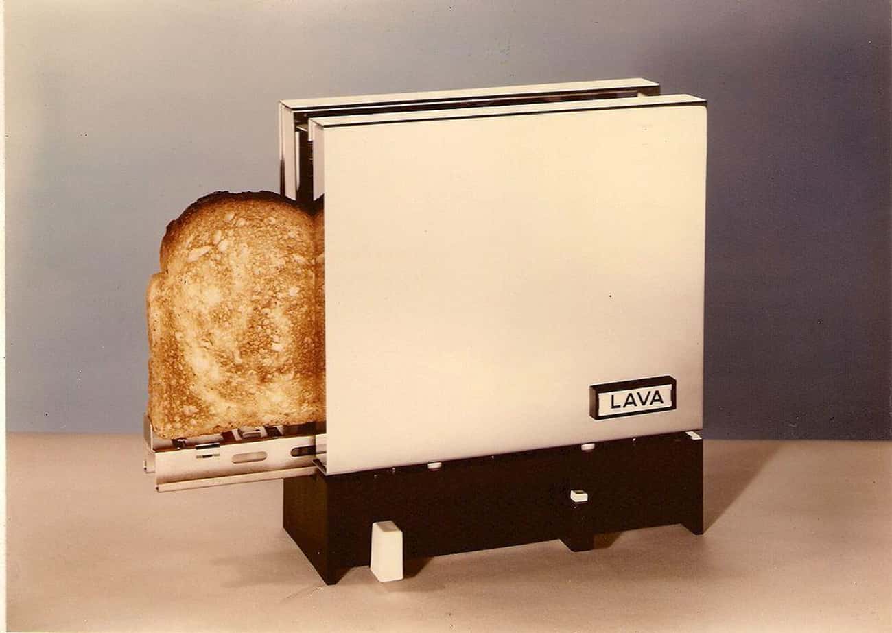 The Romans Toasted Bread To Preserve It, And Electric Toasters Made It A Modern Breakfast Staple