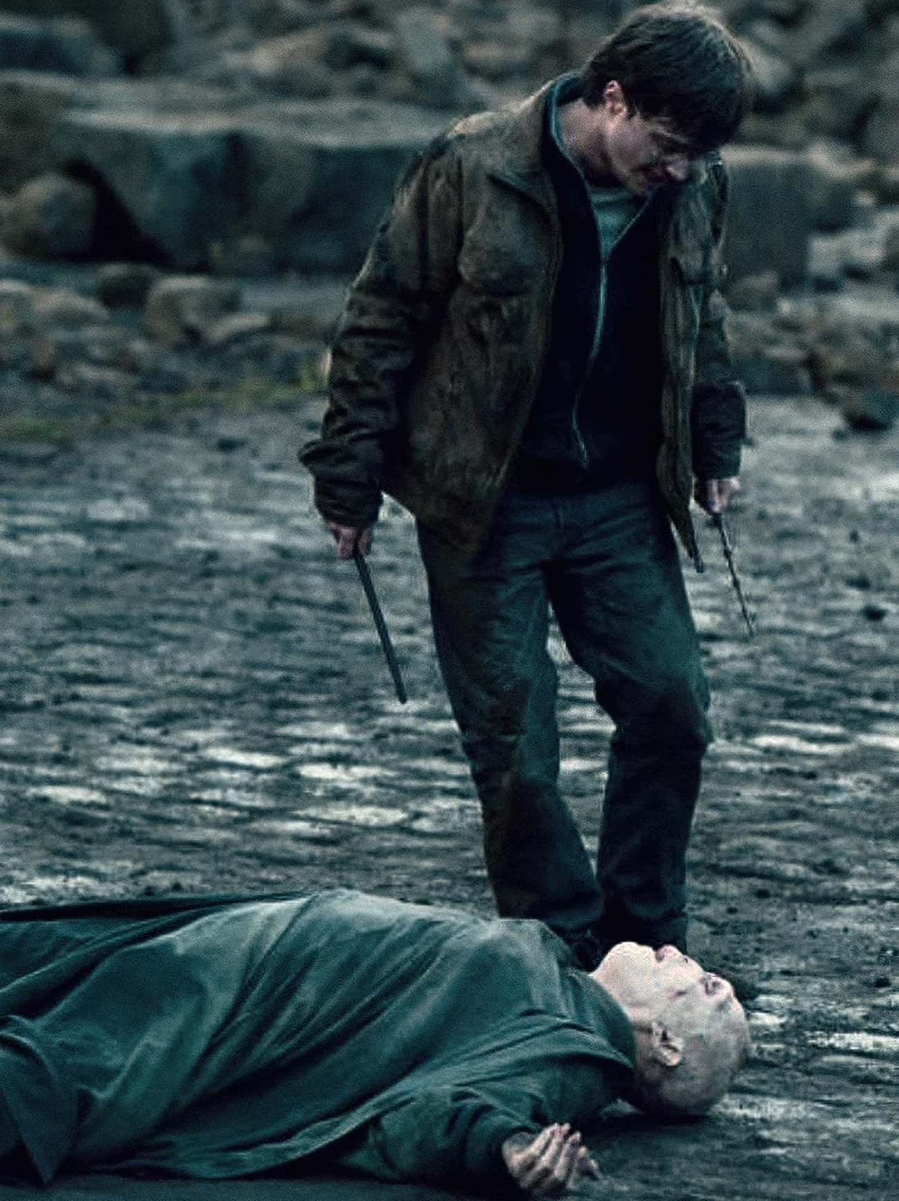 Voldemort's Body Is Carried Away After He Perishes