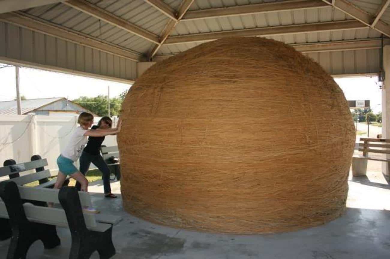 Kansas - World's Largest Ball Of Twine