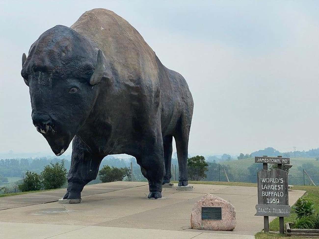 North Dakota - World's Largest 'Animals'