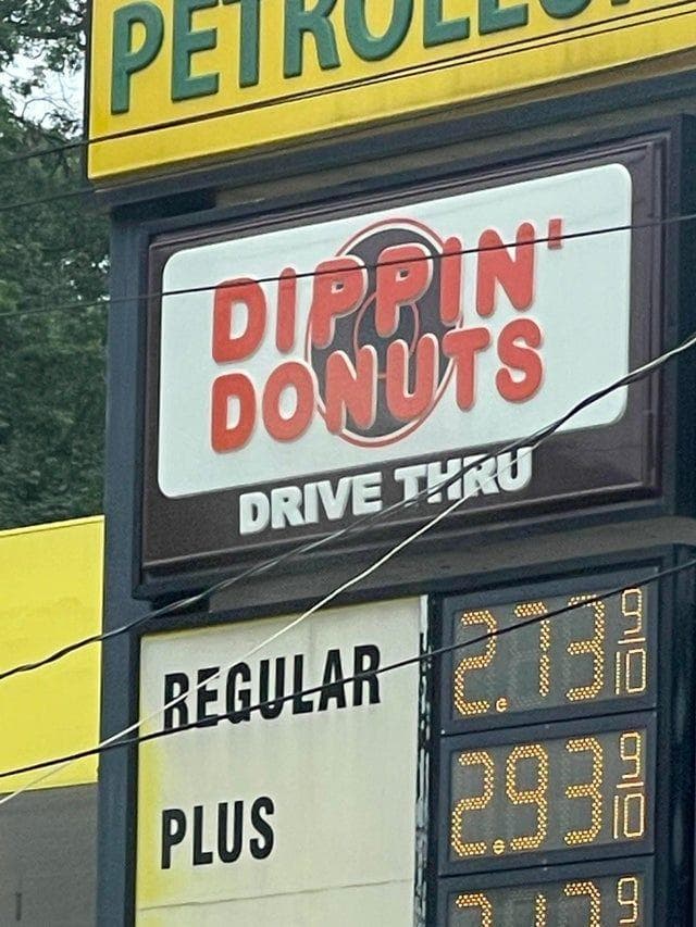 18 KnockOffs Of Popular Brands That Are Hilariously Shameless