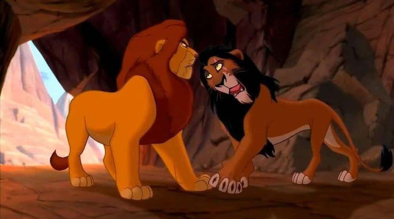 Scar And Mufasa Brandish Their Claws Differently In 'The Lion King'