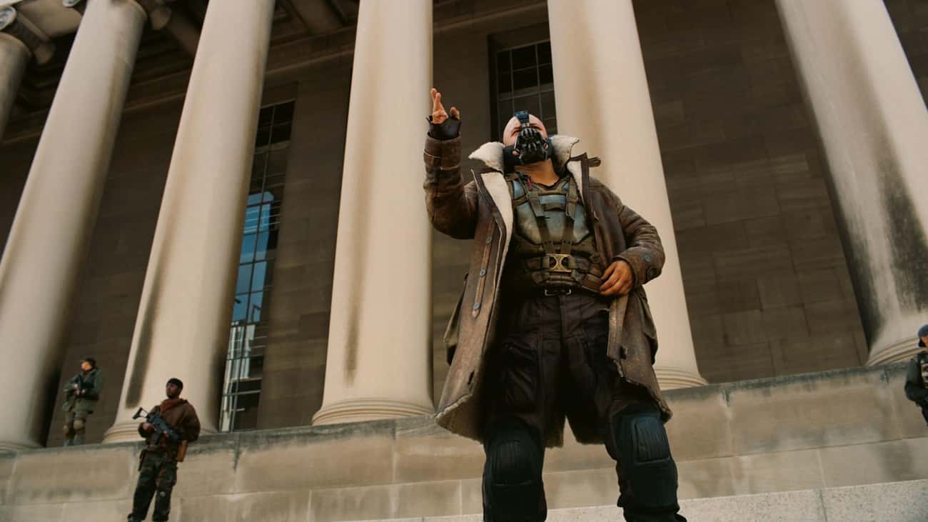 There's No Way That Bruce Wayne Would Go Broke Just By Someone Shooting Up The Stock Exchange In 'The Dark Knight Rises'