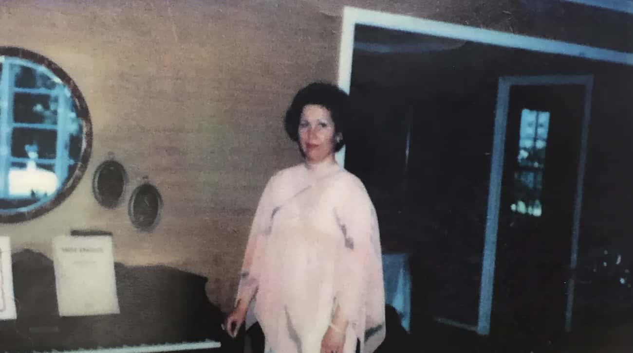 After Fleeing To California, ‘Pearl Lady’ Had Returned Home To Ohio Shortly Before Her Death