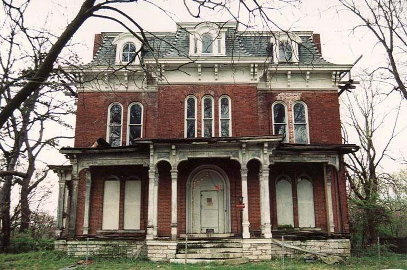 Дом в США призрачное поместье