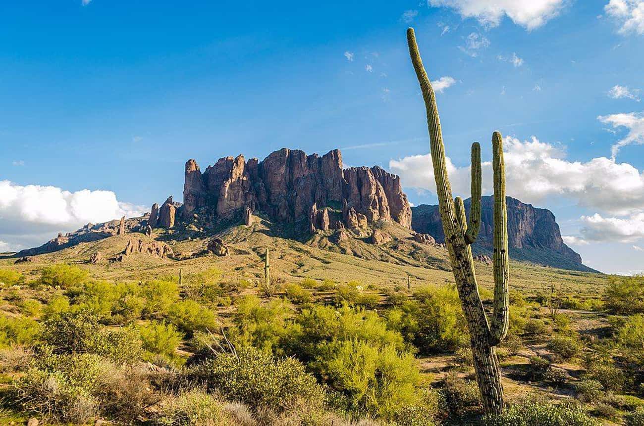 The Lost Dutchman's Gold Mine Allegedly Holds Cursed Gold