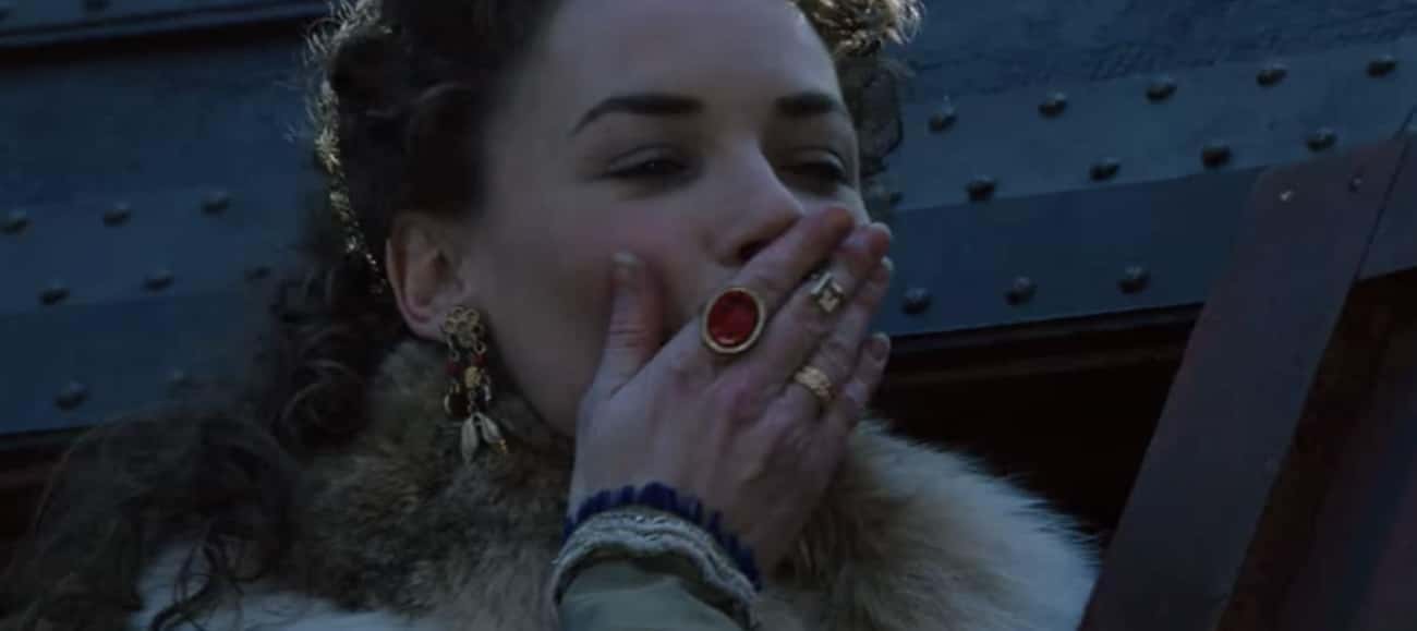 Lucilla Wears An Authentic Ring In 'Gladiator'