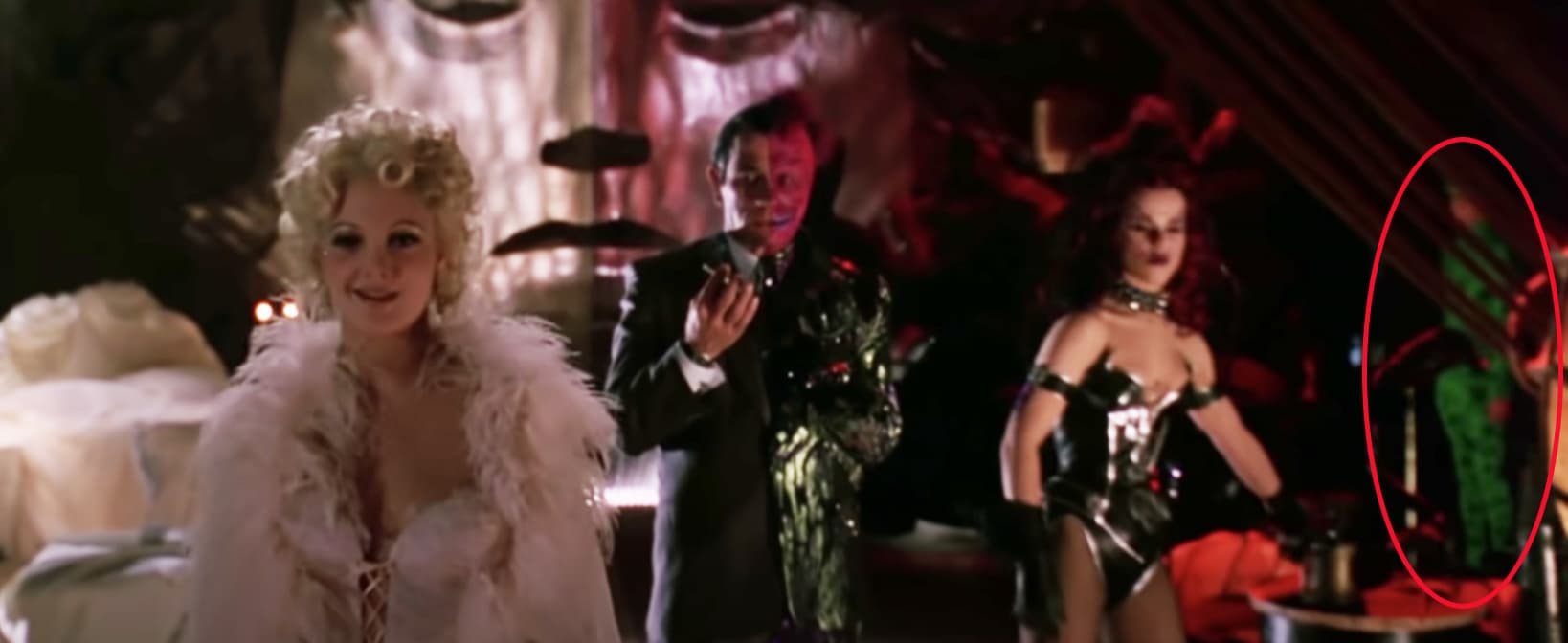 People Share The Glaringly Obvious Movie Mistakes They Can't Believe It ...