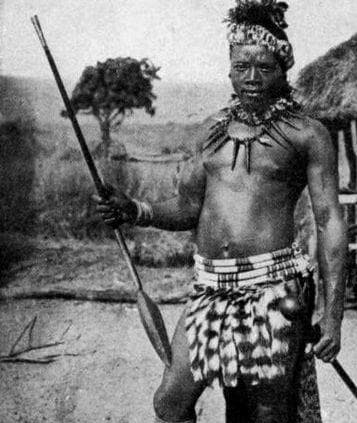 Власть в племени. Аборигены малайзии. Папуа новая гвинея народ. Племенные народы. Аборигены африки каннибалы.