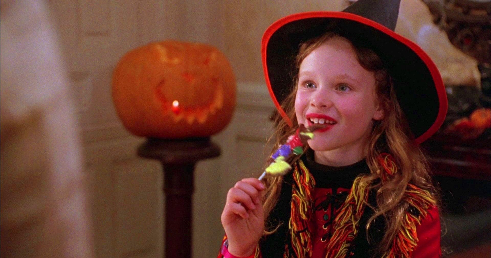 Thora Birch Had Scheduling Conflicts With 'Hocus Pocus 2'