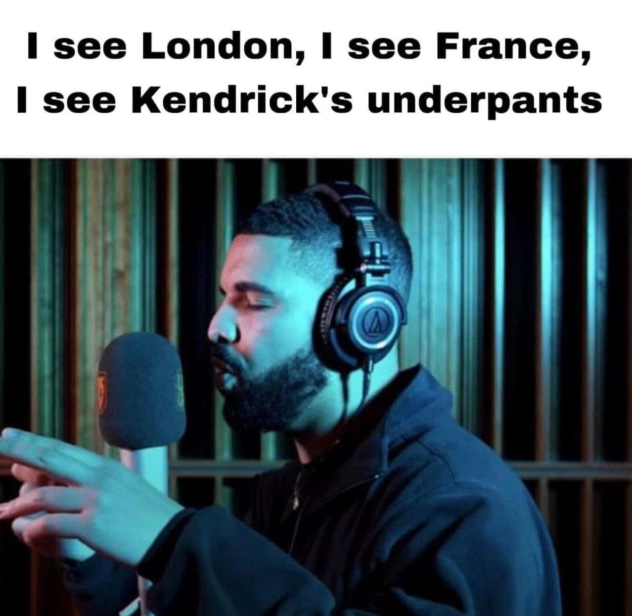 The 26 Funniest Drake Memes, Ranked