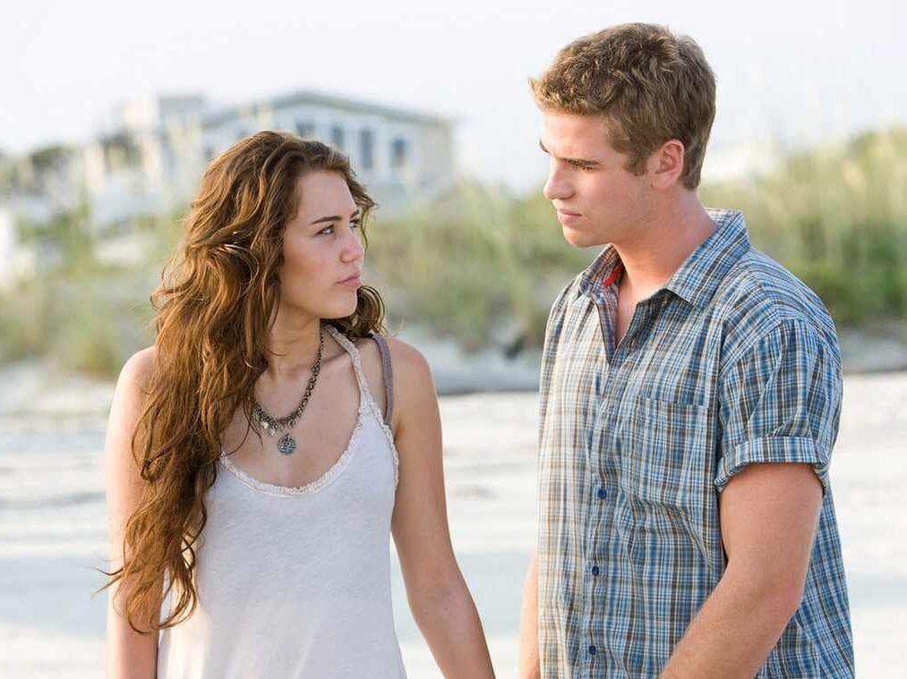Miley Cyrus And Liam Hemsworth