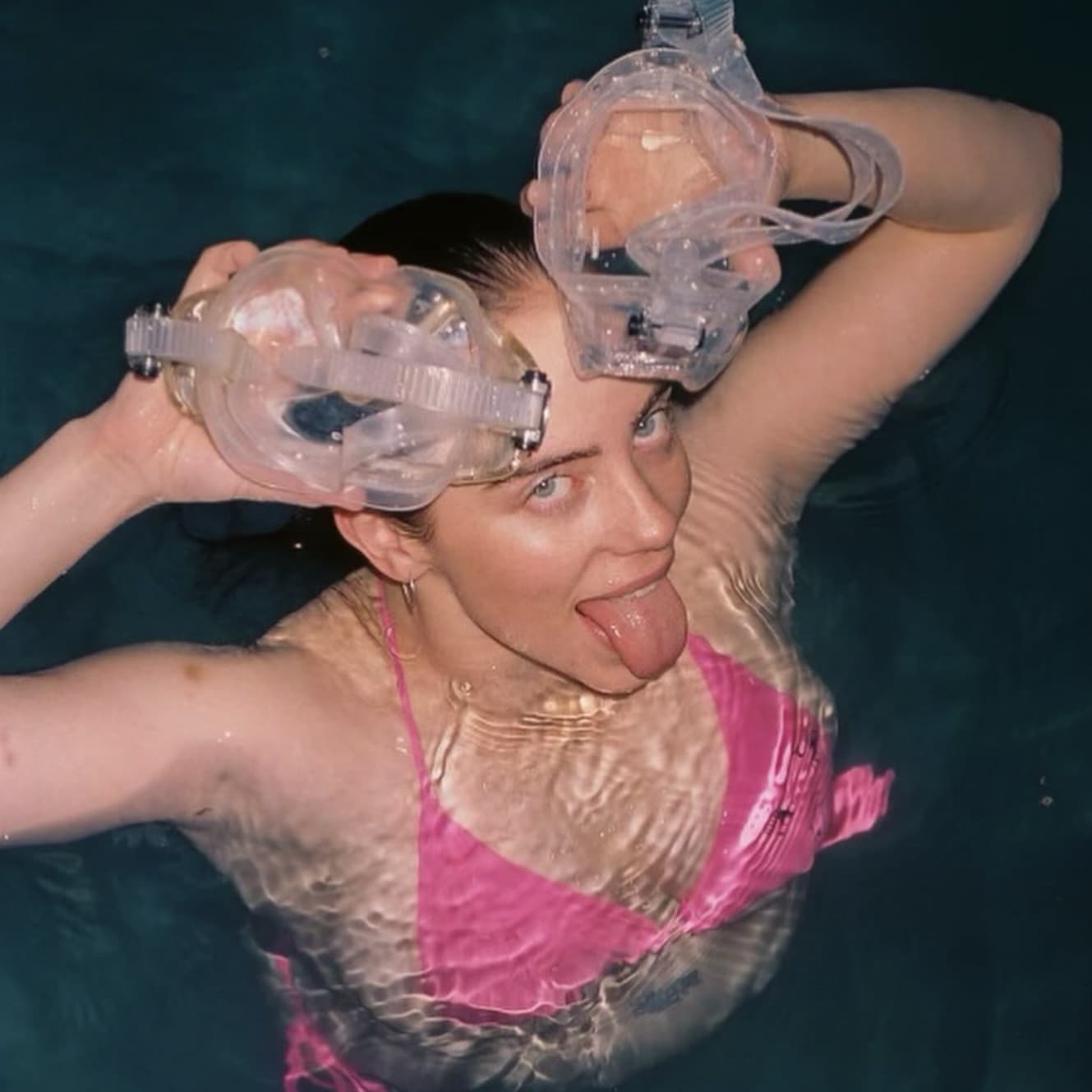 The 15 Hottest Billie Eilish Photos, Ranked