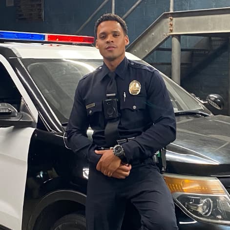 The 25+ Sexiest Men On 'The Rookie' (With Photos)