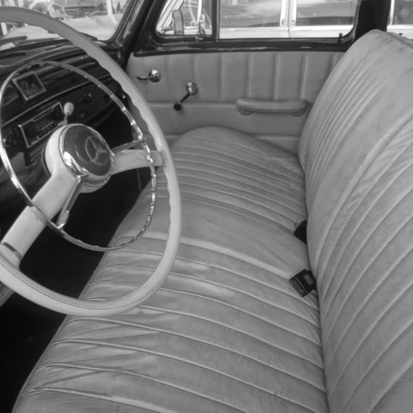 10 Vintage Car Features We Wish Would Make a Comeback