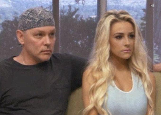  Courtney Stodden & Doug Hutchinson