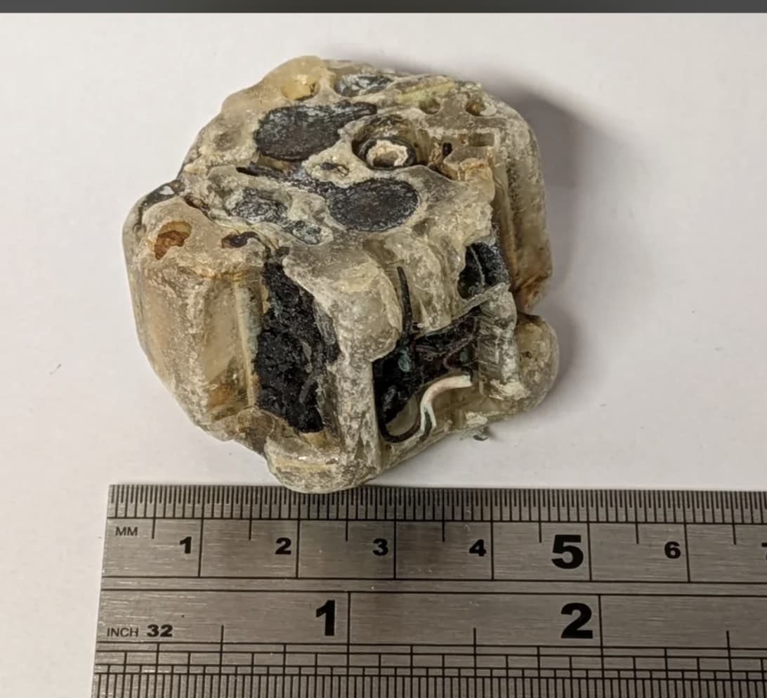 15 Strange Objects Found On Reddit In 2025 That We Can't Explain - Can You?