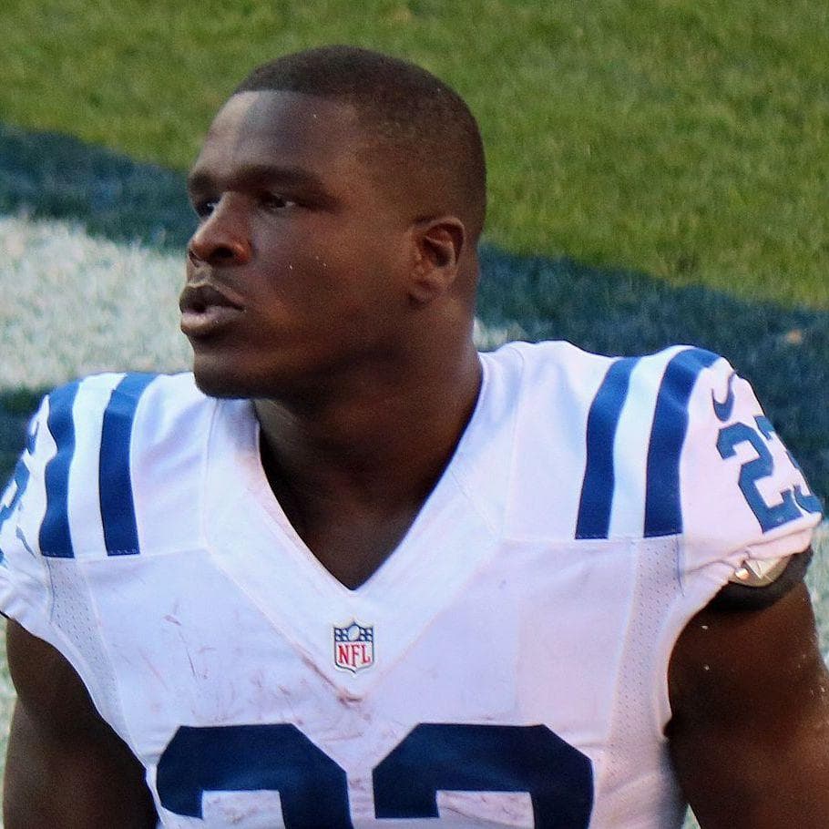 The Best Athletes Who Wore 23