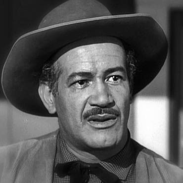 Famous People Buried in Long Island National Cemetery List of