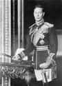 George VI on Random Different Physical Sizes Of British Monarchs