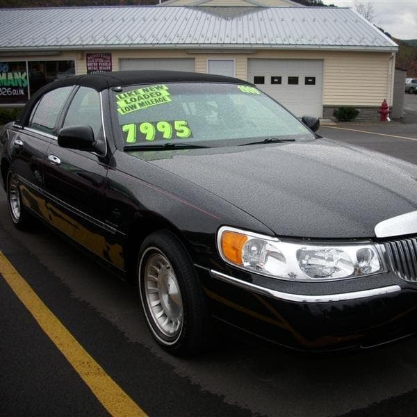Best Lincoln Town Cars Most Reliable Lincoln Town Cars