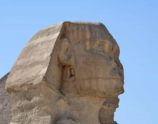 Great
                Sphinx of Giza is listed (or ranked) 2 on the list How
                Famous Monuments Got Ruined