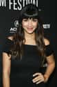 London, United Kingdom   Hannah Simone is a Canadian television hostess, actress, and former fashion model.