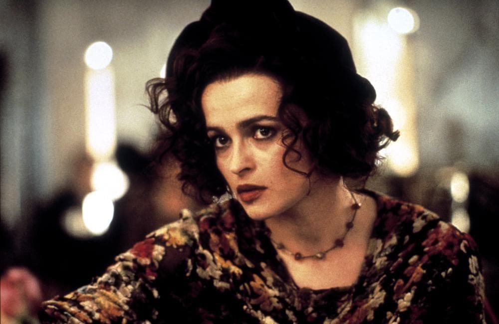 Helena bonham carter. Хелена бонем картер франкенштейн 1994. Суини тодд демон-парикмахер хелена бонем картер. Хелена бонем картер. Хелена бонем картер беллатриса.