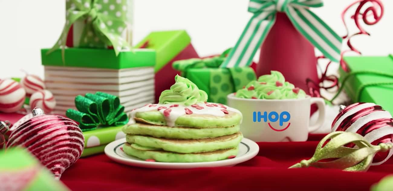 Grinch's Green Pancakes At IHOP 
