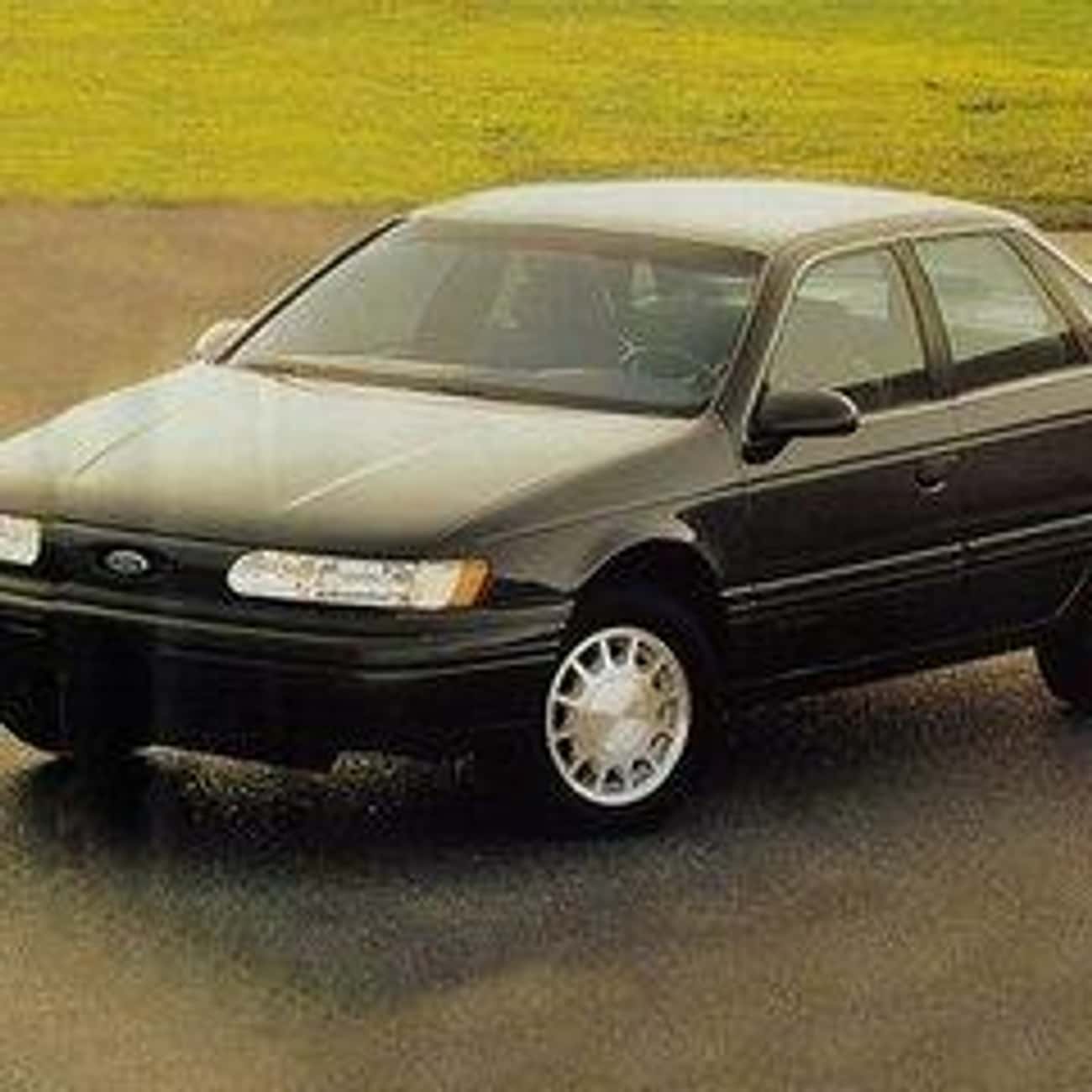 1992 Ford Escort Sedan