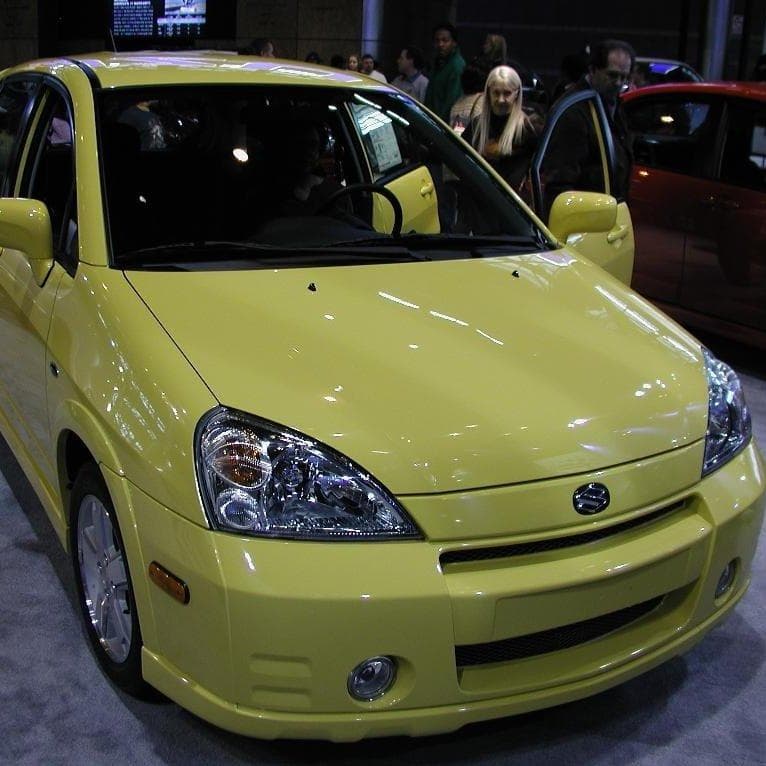 Suzuki aerio 2003