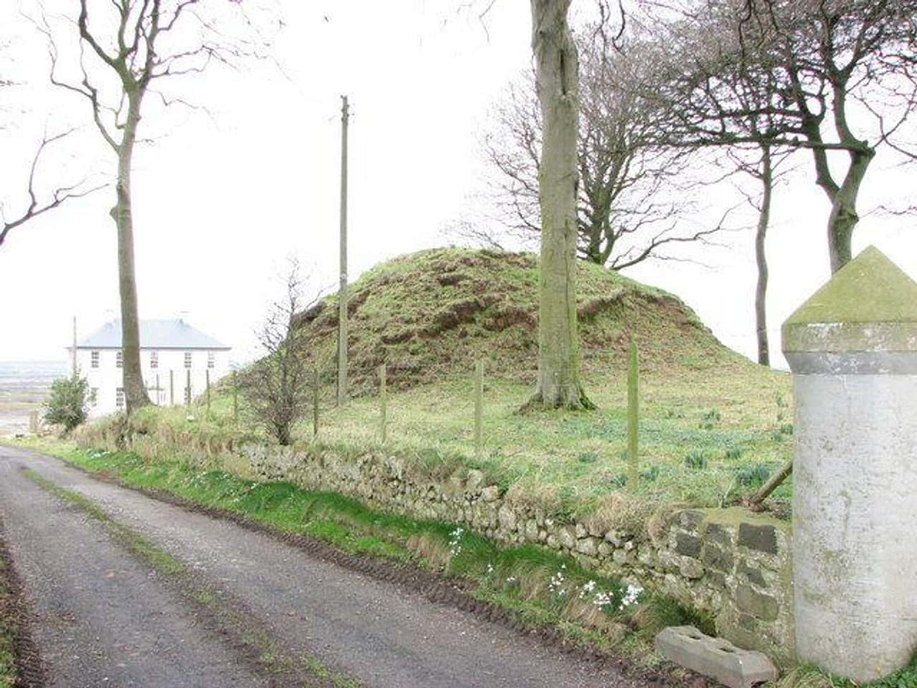 In Ireland, It’s Viewed As Unlucky To Destroy A 'Fairy Fort'