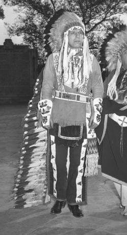 People Who Pretended to Be Other Races