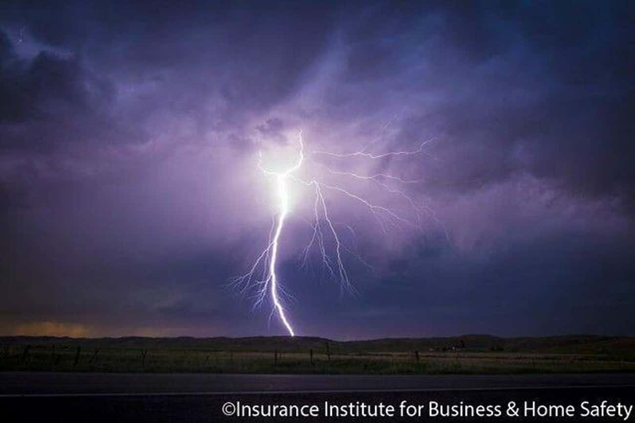 Writer James Kahn Experienced A Frightening Lightning Strike