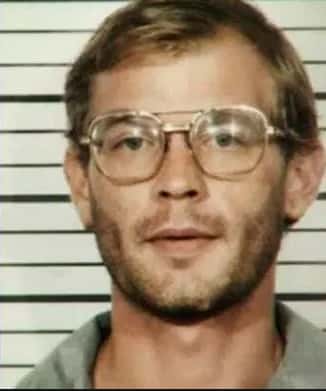 pictures of serial killers with glasses