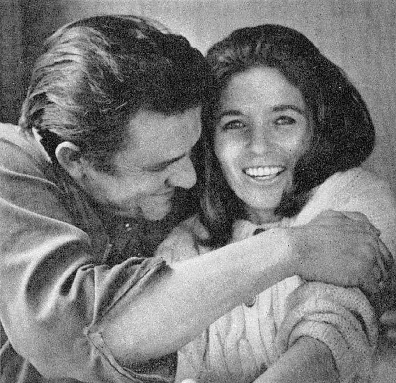 Johnny Cash’s Birthday Letter To June Carter Is Surprisingly Relatable