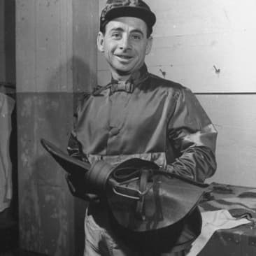 Famous Male Jockeys List of Top Male Jockeys