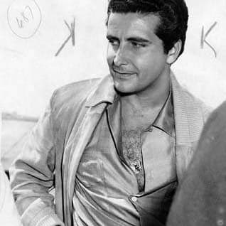 Famous People Who Were Stabbed to Death | List of Celebrity Stabbing Deaths